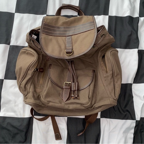 Backpack - Picture 1 of 5